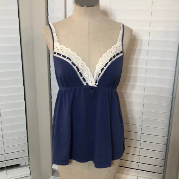 VS pajama set - Picture 2 of 8